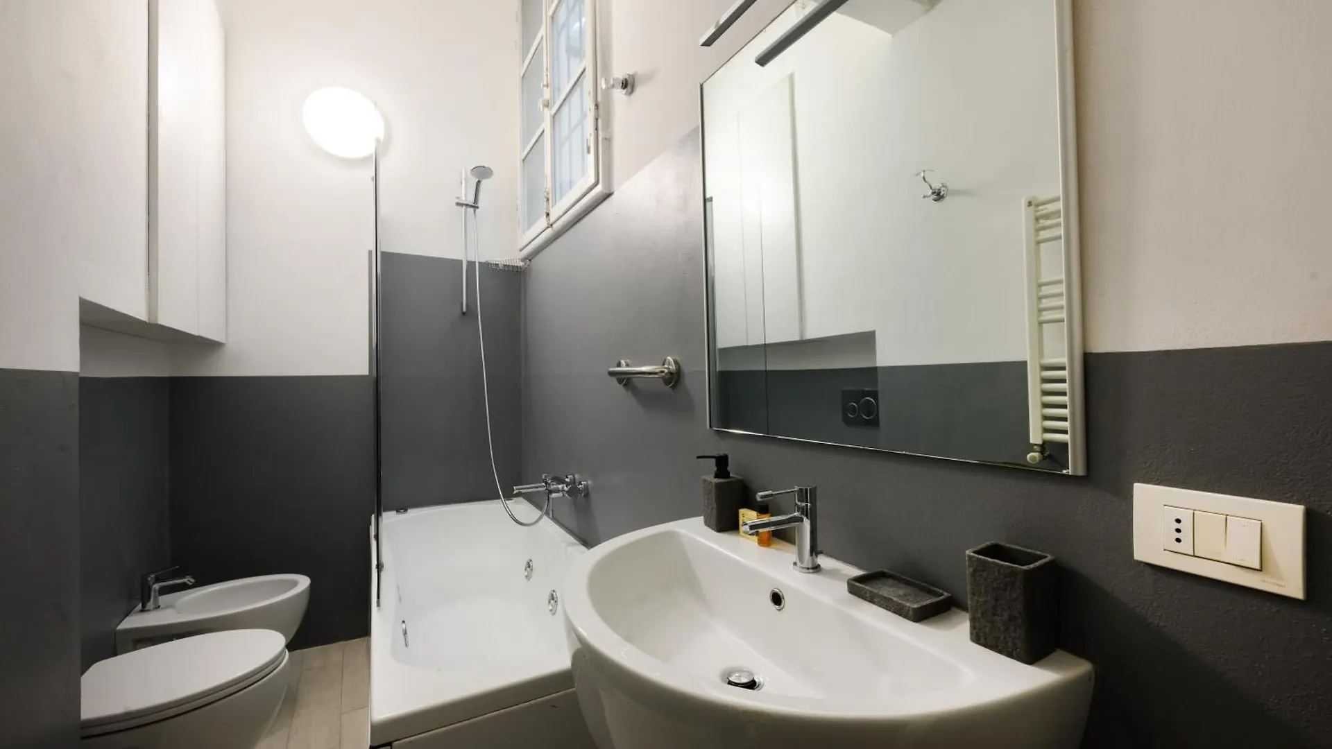 Apartment Sweet Home Duomo Florence Italy