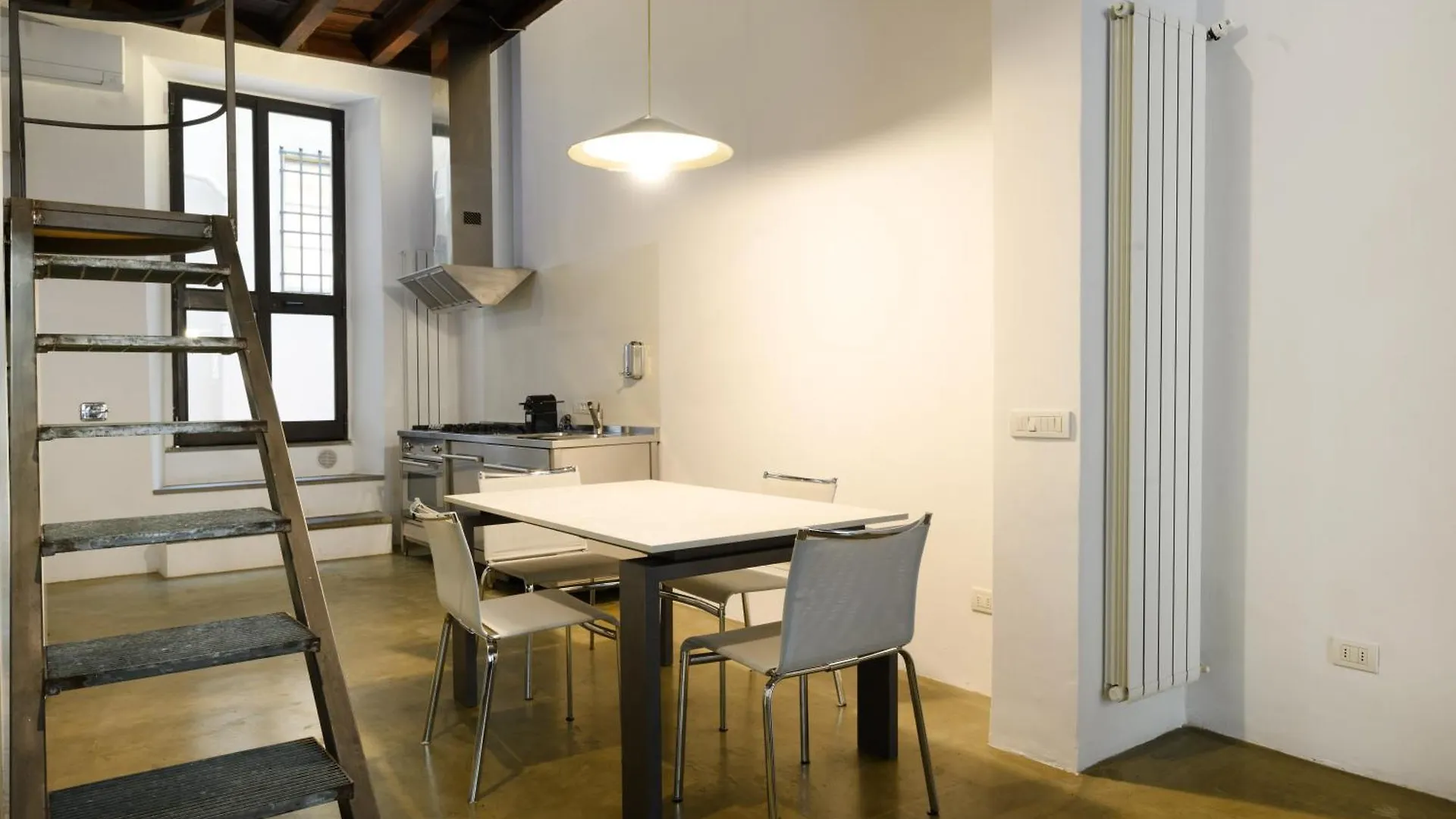 Sweet Home Duomo Florence Apartment